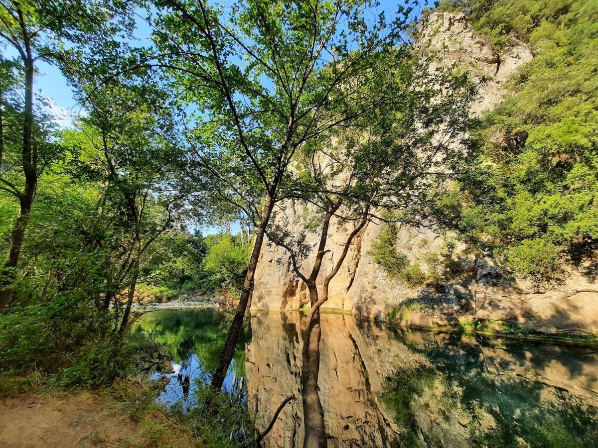 Une Chambre En Provence Correns Экстерьер фото