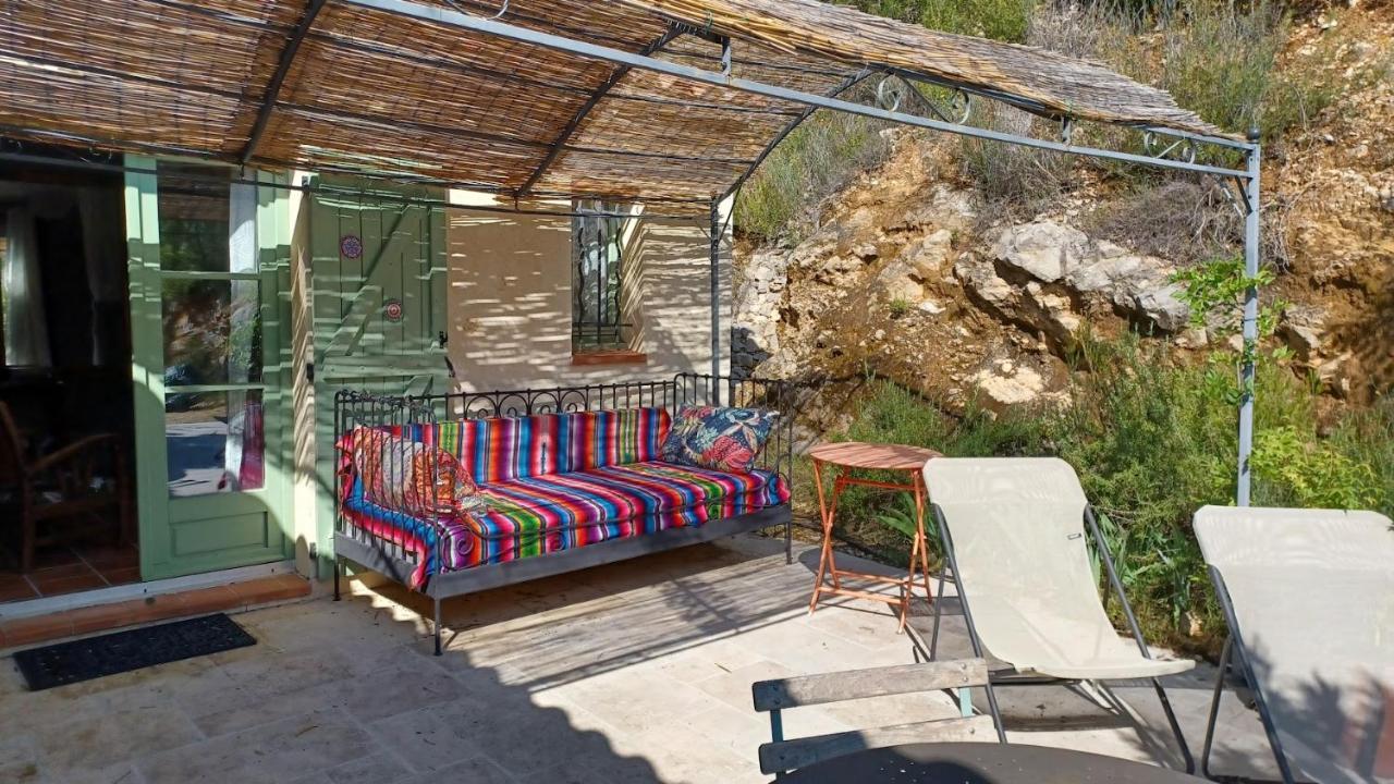 Une Chambre En Provence Correns Экстерьер фото